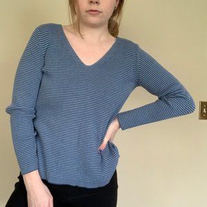 Vintage Long sleeve V-neck